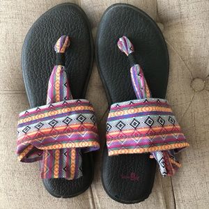 Sanuk sandals